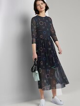 Gemustertes Midi-Kleid mit geripptem Ausschnitt - Frauen - navy letter print Gemustertes Midi-Kleid mit geripptem Ausschnitt - Frauen - navy letter print - 5 - TOM TAILOR Denim