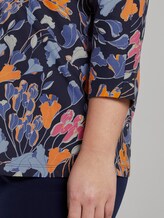 T-Shirt im Wickel-Look - Frauen - colorful blue flower print T-Shirt im Wickel-Look - Frauen - colorful blue flower print - 10 - My True Me