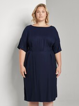 Kimonokleid mit Binde-Detail - Frauen - Real Navy Blue Kimonokleid mit Binde-Detail - Frauen - Real Navy Blue - 1 - My True Me