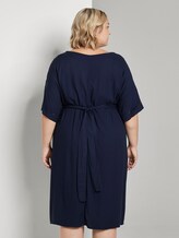Kimonokleid mit Binde-Detail - Frauen - Real Navy Blue Kimonokleid mit Binde-Detail - Frauen - Real Navy Blue - 2 - My True Me
