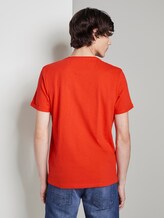 T-Shirt in Melange-Struktur - Männer - Grenadine Red T-Shirt in Melange-Struktur - Männer - Grenadine Red - 2 - TOM TAILOR