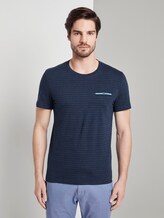T-shirt with a textured pattern - Men - Black Iris Blue T-shirt with a textured pattern - Men - Black Iris Blue - 1 - TOM TAILOR