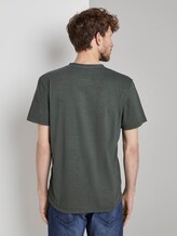 Serafino T-shirt with a colour pattern - Men - green overdye stripe Serafino T-shirt with a colour pattern - Men - green overdye stripe - 2 - TOM TAILOR