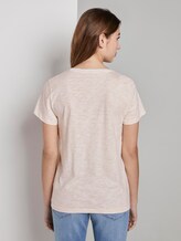 Gestreiftes T-Shirt mit floralem Print - Frauen - offwhite yellow thin stripe Gestreiftes T-Shirt mit floralem Print - Frauen - offwhite yellow thin stripe - 2 - TOM TAILOR