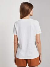 T-shirt with a print in a loose fit - Women - Off White T-shirt with a print in a loose fit - Women - Off White - 2 - TOM TAILOR Denim