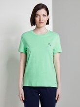 T-Shirt mit Rückenprint im Loose Fit - Frauen - dusty apple green T-Shirt mit Rückenprint im Loose Fit - Frauen - dusty apple green - 1 - TOM TAILOR Denim