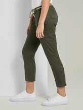 Tapered Relaxed Hose mit Bandgürtel - Frauen - Woodland Green Tapered Relaxed Hose mit Bandgürtel - Frauen - Woodland Green - 11 - TOM TAILOR