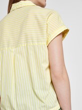 Striped blouse shirt in a boxy fit - Women - yellow white vertical stripe Striped blouse shirt in a boxy fit - Women - yellow white vertical stripe - 10 - TOM TAILOR Denim