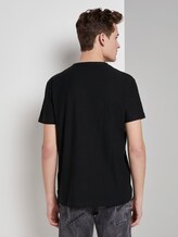 Basic T-Shirt mit Streifenstruktur - Männer - Black Basic T-Shirt mit Streifenstruktur - Männer - Black - 2 - TOM TAILOR Denim