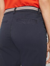 Relaxed Chino Bermuda Shorts mit Stoffgürtel - Frauen - Sky Captain Blue Relaxed Chino Bermuda Shorts mit Stoffgürtel - Frauen - Sky Captain Blue - 9 - TOM TAILOR