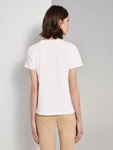 Basic T-Shirt mit kleinem Print - Frauen - wonder white Basic T-Shirt mit kleinem Print - Frauen - wonder white - 2 - TOM TAILOR