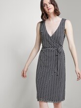 Gemustertes Mesh-Kleid in Wickeloptik - Frauen - navy dot design Gemustertes Mesh-Kleid in Wickeloptik - Frauen - navy dot design - 5 - TOM TAILOR