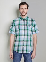 Kariertes Kurzarmhemd mit Brusttasche - Männer - green blue fil a fil check Kariertes Kurzarmhemd mit Brusttasche - Männer - green blue fil a fil check - 1 - TOM TAILOR