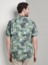 Kurzarmhemd mit tropischem Print - Männer - green leaf design Kurzarmhemd mit tropischem Print - Männer - green leaf design - 2 - TOM TAILOR