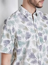 Kurzarmhemd mit tropischem Print - Männer - small palm tree leaf design Kurzarmhemd mit tropischem Print - Männer - small palm tree leaf design - 9 - TOM TAILOR