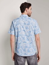 Gemustertes Hemd - Männer - white blue big leaves design Gemustertes Hemd - Männer - white blue big leaves design - 2 - TOM TAILOR