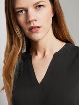 Ärmellose Tunikabluse mit Henley-Ausschnitt - Frauen - Deep Black Ärmellose Tunikabluse mit Henley-Ausschnitt - Frauen - Deep Black - 9 - TOM TAILOR Denim