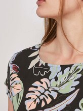 Kurzarm-Tunikabluse mit Rückendetail - Frauen - black tropical print Kurzarm-Tunikabluse mit Rückendetail - Frauen - black tropical print - 9 - TOM TAILOR Denim