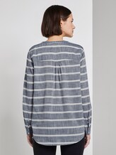 Gestreifte Tunikabluse - Frauen - navy off white big stripe Gestreifte Tunikabluse - Frauen - navy off white big stripe - 2 - TOM TAILOR Denim