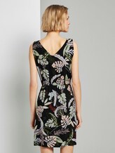 Ärmelloses Minikleid mit tropischem Print - Frauen - black tropical print Ärmelloses Minikleid mit tropischem Print - Frauen - black tropical print - 2 - TOM TAILOR Denim