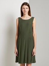 Jersey mini dress with smocking details - Women - Dusty Rifle Green Jersey mini dress with smocking details - Women - Dusty Rifle Green - 1 - TOM TAILOR Denim