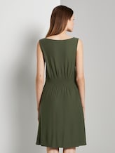 Jersey mini dress with smocking details - Women - Dusty Rifle Green Jersey mini dress with smocking details - Women - Dusty Rifle Green - 2 - TOM TAILOR Denim