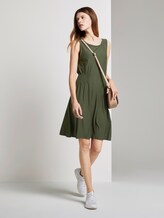 Jersey mini dress with smocking details - Women - Dusty Rifle Green Jersey mini dress with smocking details - Women - Dusty Rifle Green - 3 - TOM TAILOR Denim