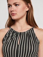 Gestreiftes Neckholder-Maxikleid - Frauen - black white stripe Gestreiftes Neckholder-Maxikleid - Frauen - black white stripe - 9 - TOM TAILOR Denim