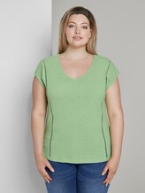 Curvy - T-Shirt mit Tape-Detail - Frauen - light pistachio green Curvy - T-Shirt mit Tape-Detail - Frauen - light pistachio green - 1 - My True Me