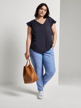 T-Shirt mit Lochstickerei - Frauen - Real Navy Blue T-Shirt mit Lochstickerei - Frauen - Real Navy Blue - 3 - My True Me