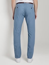 Strukturierte Travis Slim Chino Hose mit Gürtel - Männer - light blue structure Strukturierte Travis Slim Chino Hose mit Gürtel - Männer - light blue structure - 2 - TOM TAILOR
