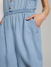 Short sleeveless jumpsuit in a denim look - Women - light stone wash denim Short sleeveless jumpsuit in a denim look - Women - light stone wash denim - 10 - TOM TAILOR Denim