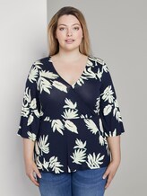 Patterned wrap top - Women - navy beige green flower print Patterned wrap top - Women - navy beige green flower print - 1 - My True Me