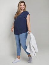 Bluse mit V-Ausschnitt - Frauen - Real Navy Blue Bluse mit V-Ausschnitt - Frauen - Real Navy Blue - 3 - My True Me
