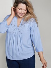 Tunika-Bluse mit Lochtstickerei - Frauen - Parisienne Blue Tunika-Bluse mit Lochtstickerei - Frauen - Parisienne Blue - 5 - My True Me