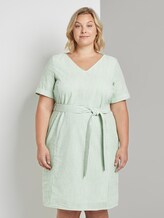 Gestreiftes Kleid mit Bindegürtel - Frauen - light green white stripe Gestreiftes Kleid mit Bindegürtel - Frauen - light green white stripe - 1 - My True Me
