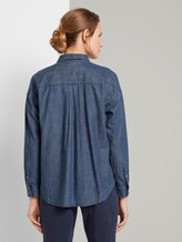 Denim blouse in a loose fit - Women - dark stone wash denim Denim blouse in a loose fit - Women - dark stone wash denim - 2 - TOM TAILOR
