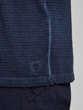 Gestreiftes T-Shirt mit abgesetzter Brusttasche - Männer - Black Iris Blue Gestreiftes T-Shirt mit abgesetzter Brusttasche - Männer - Black Iris Blue - 10 - TOM TAILOR