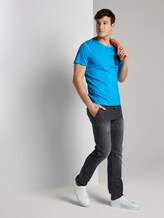 Gestreiftes T-Shirt mit abgesetzter Brusttasche - Männer - Electric Teal Blue Gestreiftes T-Shirt mit abgesetzter Brusttasche - Männer - Electric Teal Blue - 3 - TOM TAILOR