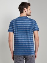 Bunt gestreiftes T-Shirt mit Brusttasche - Männer - blue teal multi fine stripe Bunt gestreiftes T-Shirt mit Brusttasche - Männer - blue teal multi fine stripe - 2 - TOM TAILOR