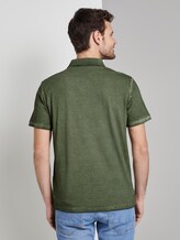 Gestreiftes Poloshirt mit kleiner Stickerei - Männer - Olive Night Green Gestreiftes Poloshirt mit kleiner Stickerei - Männer - Olive Night Green - 2 - TOM TAILOR