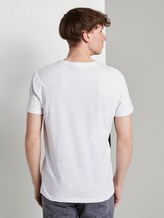 Gestreept T-shirt in een materiaalmix - Mannen - White Gestreept T-shirt in een materiaalmix - Mannen - White - 2 - TOM TAILOR Denim