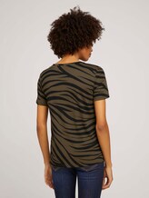 T-Shirt im Zebra-Muster - Frauen - olive zebra design T-Shirt im Zebra-Muster - Frauen - olive zebra design - 2 - Mine to five