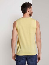Top mit Schrift-Print - Männer - pale straw yellow Top mit Schrift-Print - Männer - pale straw yellow - 2 - TOM TAILOR