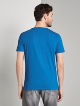 T-shirt with a letter print - Men - brilliant middle blue T-shirt with a letter print - Men - brilliant middle blue - 2 - TOM TAILOR