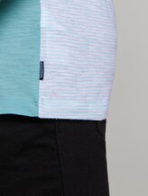 T-shirt in a colour block art design - Men - soft sky blue yarn dye stripe T-shirt in a colour block art design - Men - soft sky blue yarn dye stripe - 10 - TOM TAILOR Denim