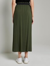 Ausgestellter Maxirock mit elastischem Bund - Frauen - Dusty Rifle Green Ausgestellter Maxirock mit elastischem Bund - Frauen - Dusty Rifle Green - 2 - TOM TAILOR Denim