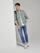 Weiches Popeline-Hemd mit Musterung - Männer - white blue mint triangle print Weiches Popeline-Hemd mit Musterung - Männer - white blue mint triangle print - 3 - TOM TAILOR Denim