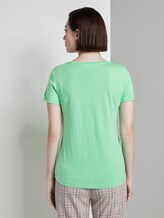 T-Shirt mit Bio-Baumwolle - Frauen - dusty apple green T-Shirt mit Bio-Baumwolle - Frauen - dusty apple green - 2 - TOM TAILOR Denim