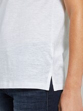 Top mit Brusttasche und Seitenschlitzen - Frauen - Whisper White Top mit Brusttasche und Seitenschlitzen - Frauen - Whisper White - 10 - TOM TAILOR